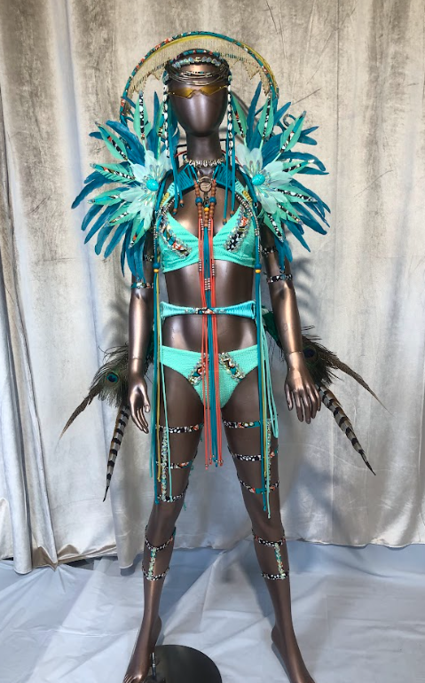 AMAPIANO - Female Backline