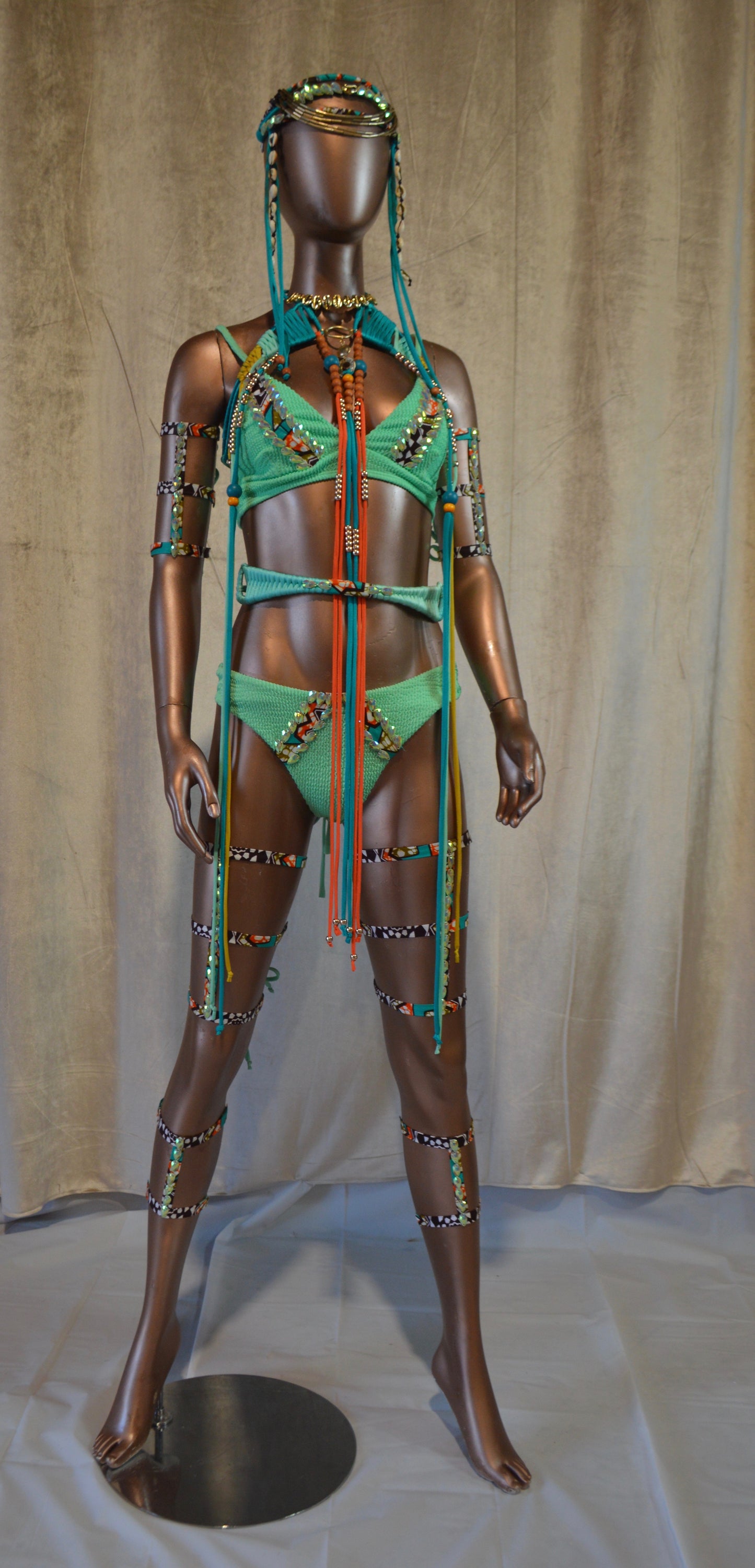 AMAPIANO - Female Backline
